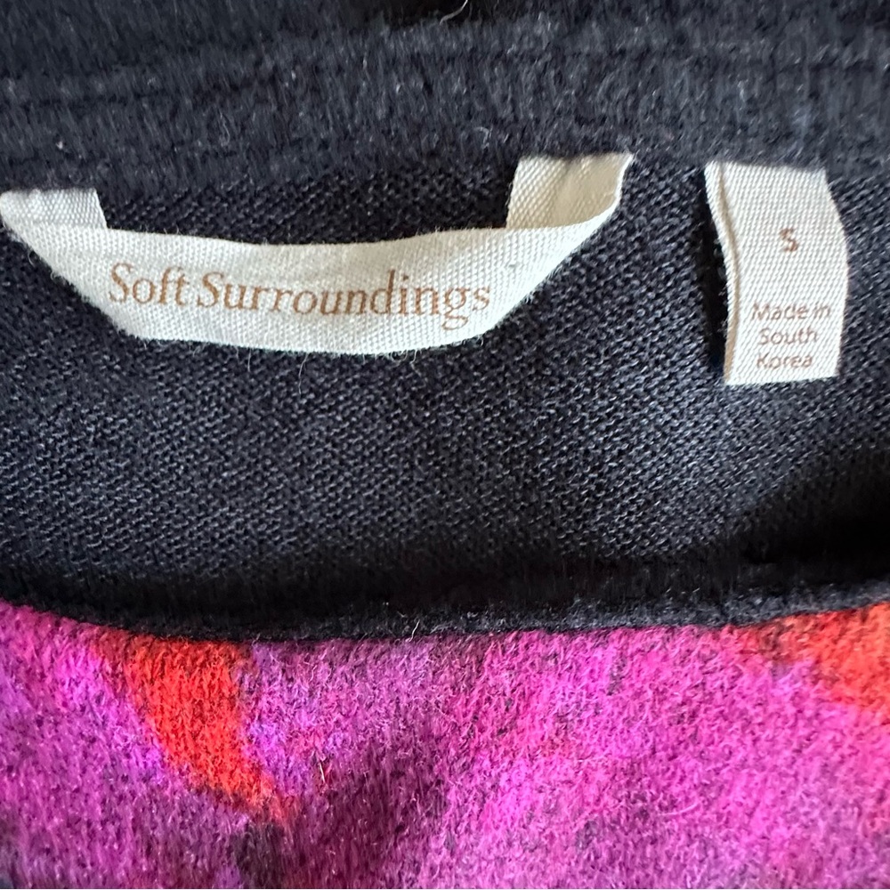 Soft Surroundings Floral Knit Tunic Women Small Black Pink Red 2CA94 Long Sleeve - Picture 8 of 9